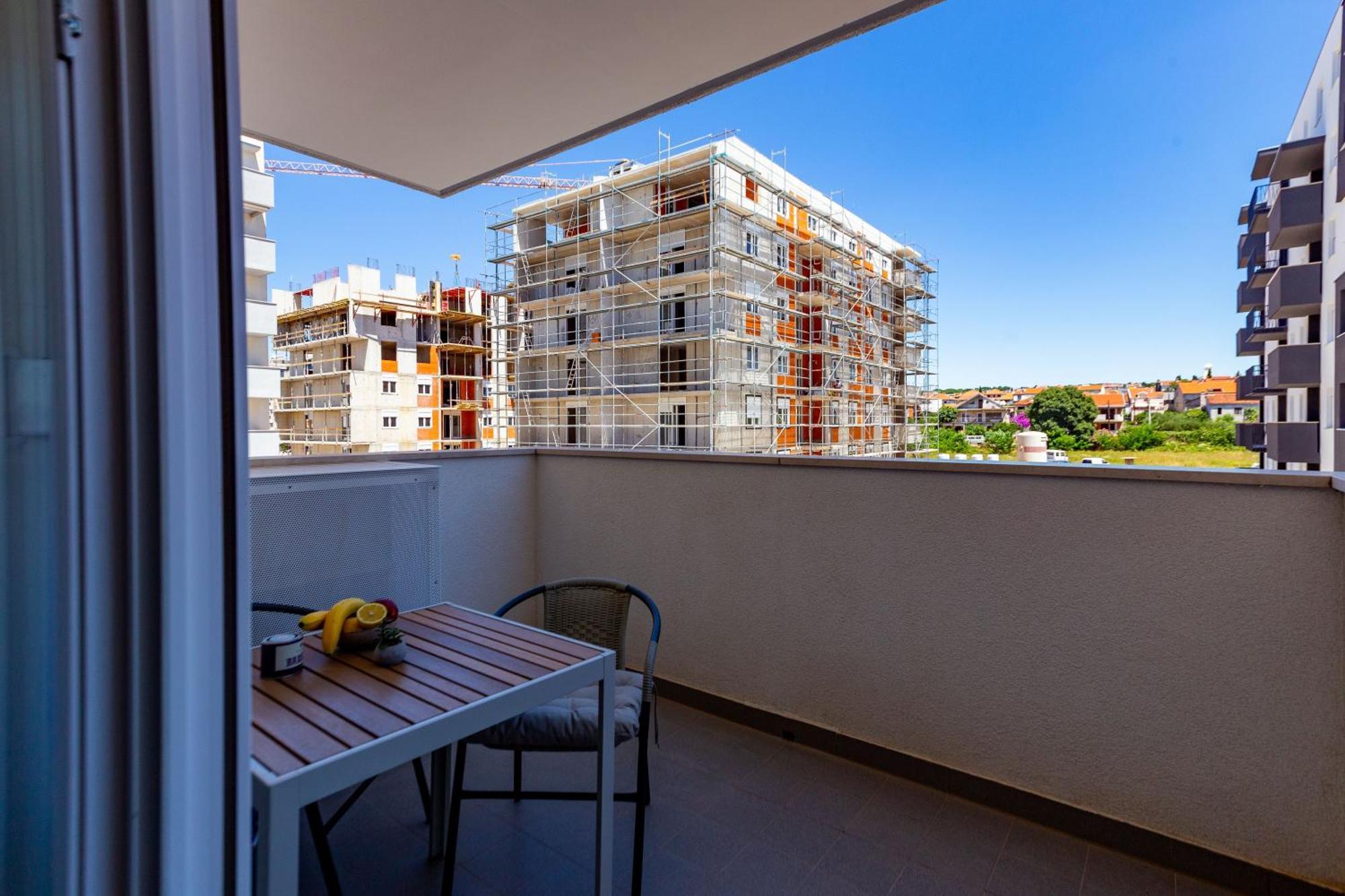Campanula Apartment With Balcony ซาดาร์ ภายนอก รูปภาพ